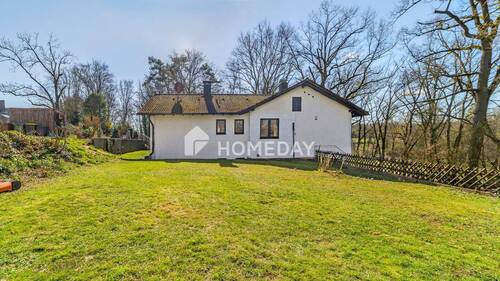 Außenansicht 3 - EFH mit möglicher ELW in ruhiger Lage mit großem Grundstück und vielseitigem Nutzungspotenzial