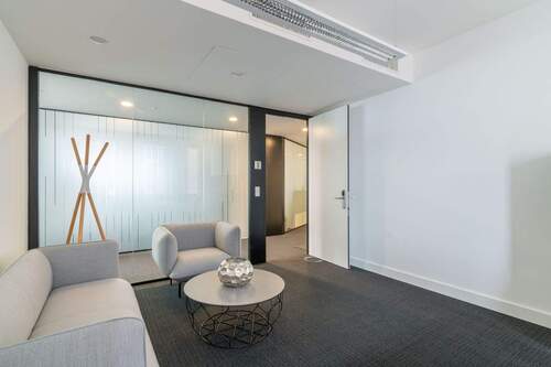 Property Image 4 - Büro mit 45,00 m&sup2; in Frankfurt am Main zur Miete