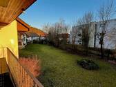 Blick ins Grüne vom Balkon aus - 