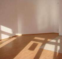 Frei ab 1.2.26 ! Top 2-Zi.-Whg. im Hinterhaus mit Stellplatz - Chemnitz Sonnenberg Frei ab 1.2.26 ! Top 2-Zi.-Whg. im Hinterhaus mit Stellplatz - Chemnitz Sonnenberg