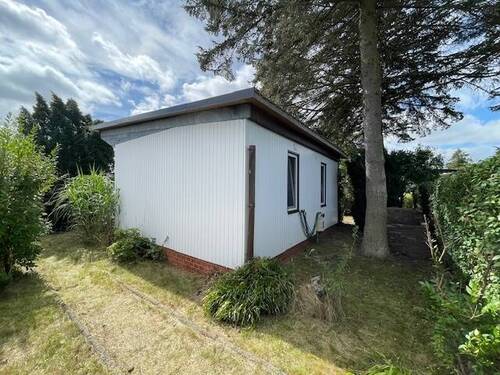 Blick vom Gartentor - 