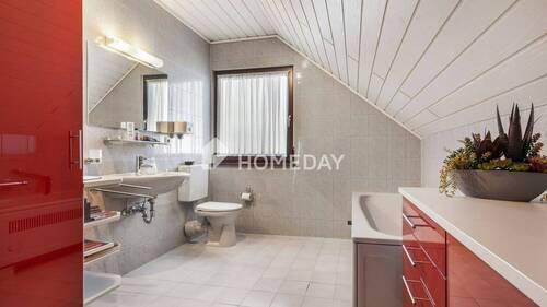 1. OG Badezimmer 1 - 