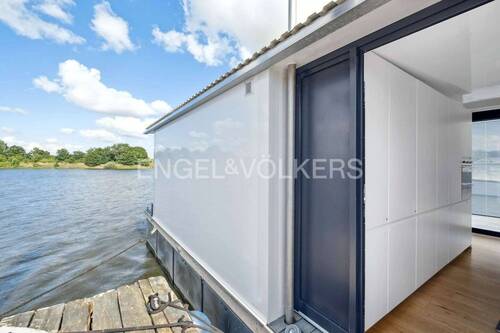 Haupteingang - 