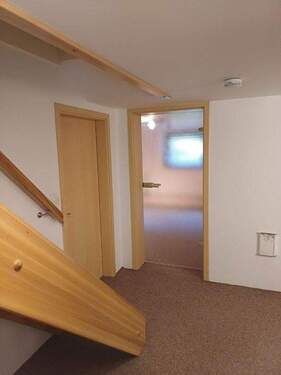 Flur unten Blick Arbeitszi. - 
