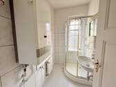 Badezimmer im 1. OG - 