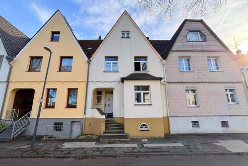 Frontansicht - 5 Zimmer Reihenmittelhaus zum Kaufen in Leverkusen