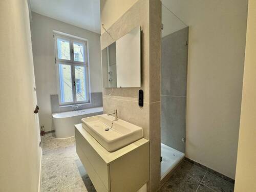 En Suite Bad - 