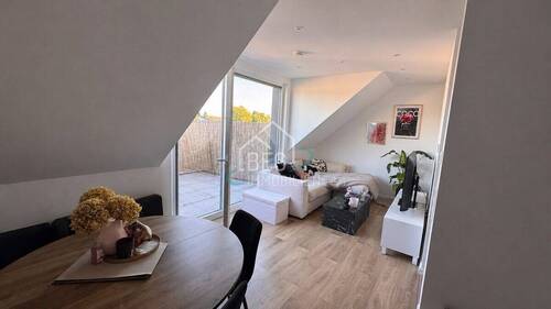 Titelbild - Moderne 2-Zimmer-Dachgeschosswohnung mit Balkon in Hessental