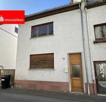 KERN-Sanierungsbedürftiges Stadthaus in gesuchter Wohnlage! - Offenbach