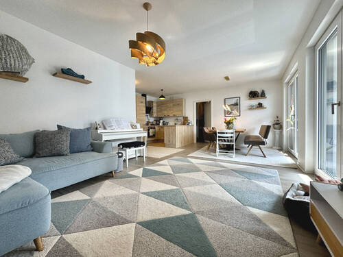 Wohn-/Essbereich II - 4 Zimmer Etagenwohnung in Heppenheim