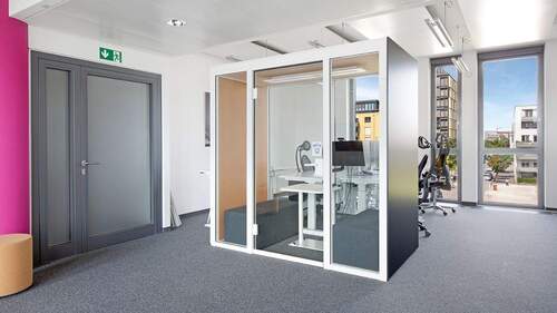 8 Arbeitsplätze inkl. Ausstattung - Büro mit 4,00 m² in München zur Miete