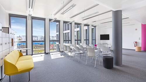 Freie Bürofläche ohne Arbeitsplätze - 