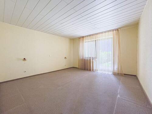 Schlafzimmer/Büro Erdgeschoss - 