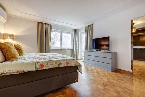 Schlafzimmer EG - 