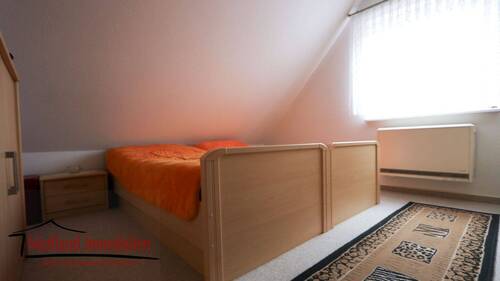 Zimmer 3 - 