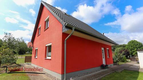 Hausansicht Eingangsbereich - Einfamilienhaus mit 92,30 m² in Katzow zum Kaufen