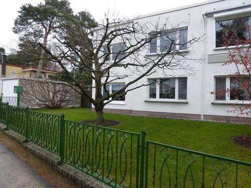 Außenansicht - 3 Zimmer Etagenwohnung zur Miete in Neubrandenburg