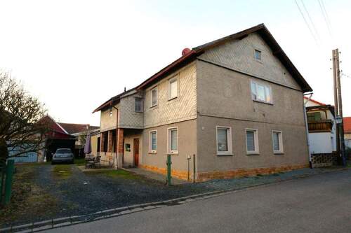 Bild1 - Neuer Preis! Ehemaliges Bauernhaus in Bachfeld - ideal für handwerklich Begabte!