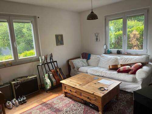 wohnen 2.jpg - 7 Zimmer Einfamilienhaus in Nürtingen