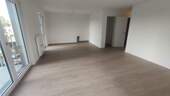 Wohnzimmer mit offener Küche.jpg - 