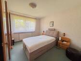 Schlafzimmer EG - 