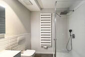 Traumbad mit bodentiefer Dusche - 