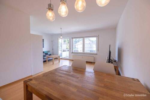 Vom Wohnbereich zum Balkon - 2 Zimmer Etagenwohnung in Nürnberg