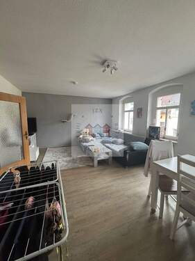 Wohnzimmer - 3 Zimmer Etagenwohnung zur Miete in Gera