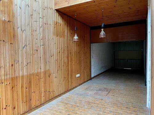 Garage 1 - 