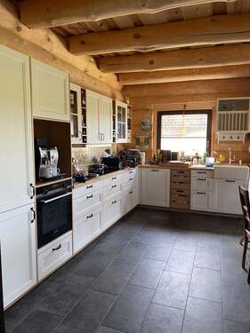 offene Einbauküche - 3 Zimmer Mehrfamilienhaus, Wohnhaus zum Kaufen in Gollenberg