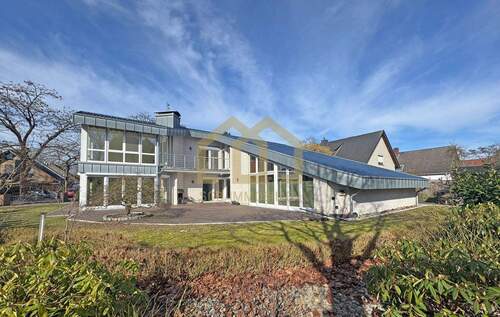 Bild 2 - 7 Zimmer Einfamilienhaus zum Kaufen in Achim