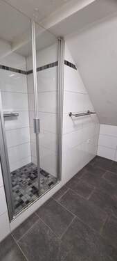 20251126_172443.jpg - 3 Zimmer Etagenwohnung zur Miete in Hennef (Sieg)