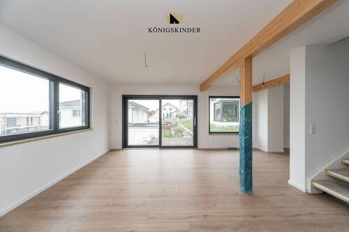 und vom Essplatz ins Wohnzimmer - 