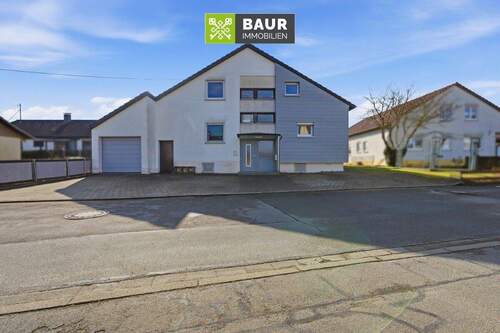 Außenbild - 7 Zimmer Mehrfamilienhaus, Wohnhaus zum Kaufen in Bad Wurzach Unterschwarzach