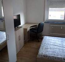 Schön möbliertes WG-Zimmer 
