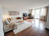 Wohnzimmer- Möblierungsbeispiel - Etagenwohnung mit 78,00 m² in Schweinfurt zum Kaufen
