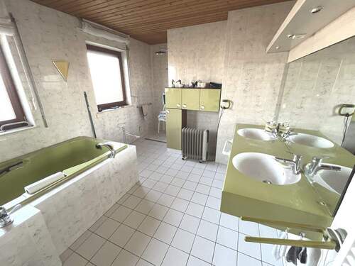 Badezimmer-EG - 