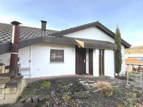 Außenansicht - 3 Zimmer Einfamilienhaus zum Kaufen in Weil der Stadt