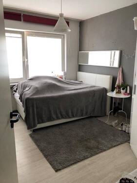 Schlafzimmer EG.JPG - 