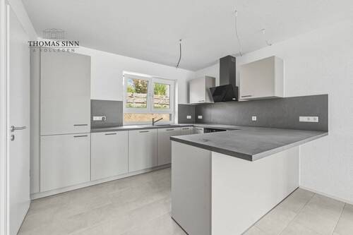 OG: Küche - Doppelhaushälfte mit 162,70 m&sup2; in Ilsfeld / Auenstein zur Miete