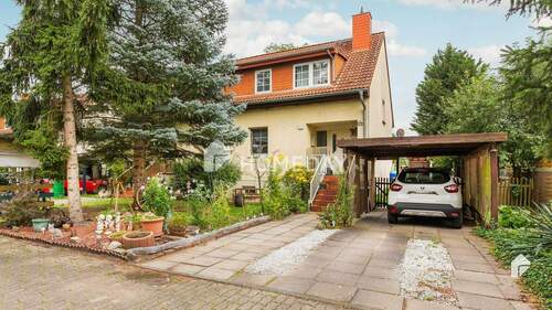 Außenansicht 4 10d - 5 Zimmer Doppelhaushälfte in Basdorf