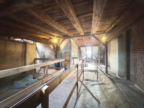 Bild 2 - 6 Zimmer Etagenwohnung zum Kaufen in Berlin