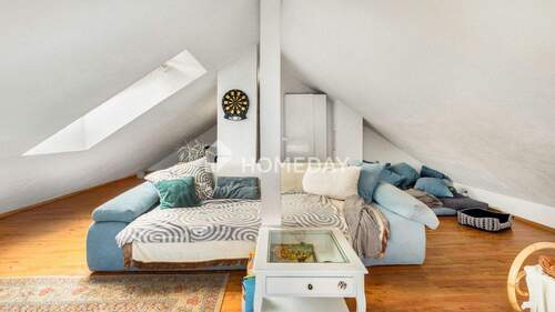 DG Wohnzimmer 2 - 4 Zimmer Etagenwohnung in Lochbrücke