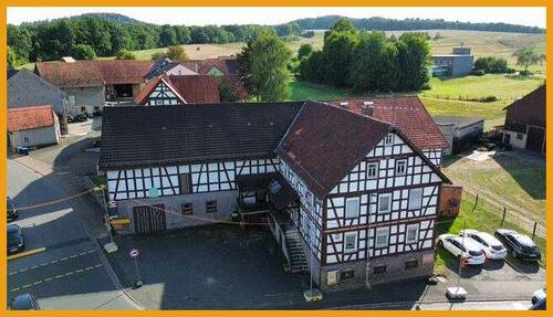 Vorderansicht - 8 Zimmer Einfamilienhaus in Alsfeld / Eifa