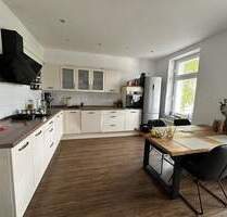 Moderne 4-Zimmer-Wohnung (122 m²) mit großer EBK, Balkon & Garten - ideal für Familien - Erfurt Andreasvorstadt