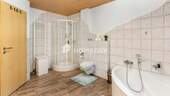 1. OG Badezimmer 2 - 