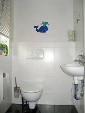 G-WC_EG.JPG - Mehrfamilienhaus, Wohnhaus mit 135,00 m&sup2; in Mayen zur Miete