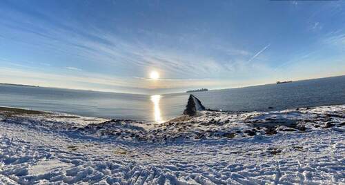 Elbblick im Winter - Mehrfamilienhaus, Wohnhaus in Glückstadt