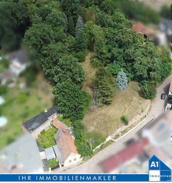 Grundstück - Großflächiges, idyllisch gelegenes Grundstück mit verschiedenen Nutzungsmöglichkeiten am Ortsrand von Gutenberg