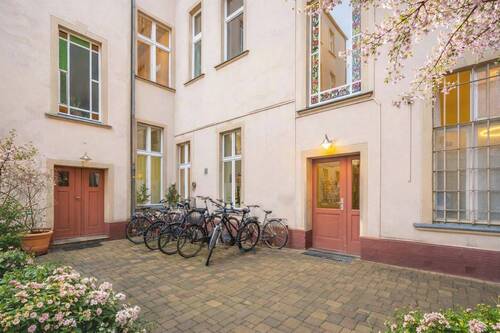 Innnenhof Fahrräder - 